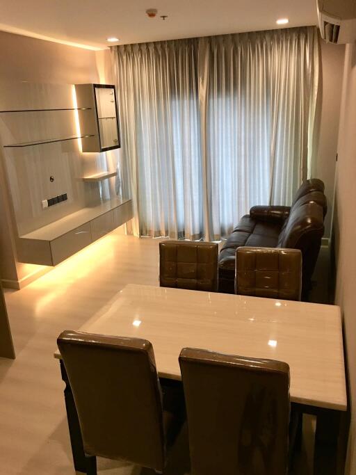 Condo for Rent at The Signature by Urbano