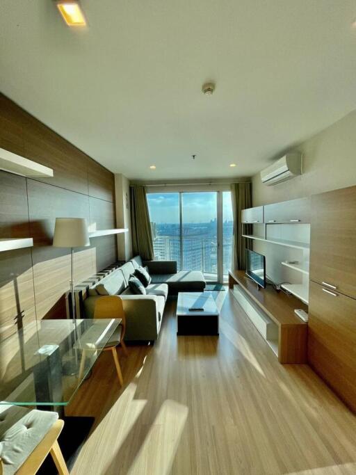 Skywalk Condominium - 1 Bed Condo for Rent *SKYW11560