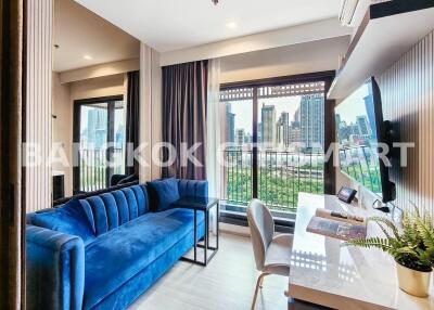 Condo at Life Asoke Hype for rent