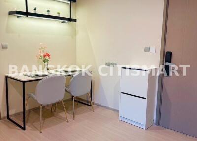 Condo at Life Asoke Hype for rent