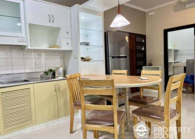 2-BR Condo at Supalai Place Sukhumvit 39 near BTS Phrom Phong