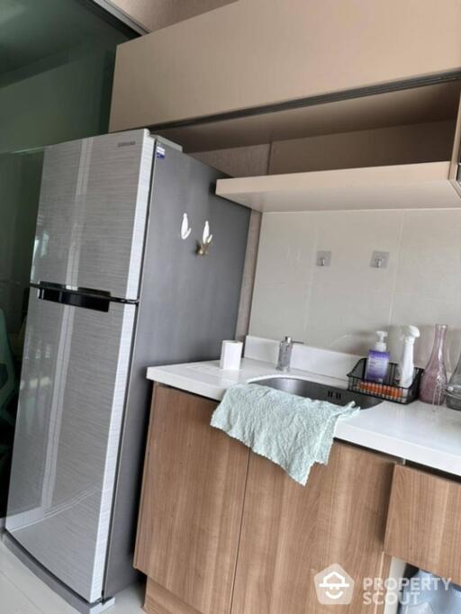 1-BR Condo at Rhythm Sathorn near BTS Saphan Taksin