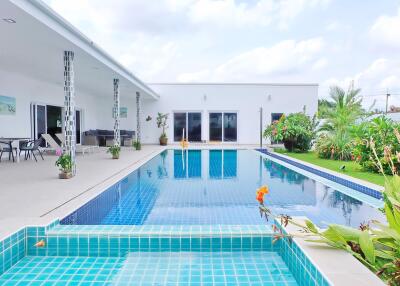 Stylish 3 Bedroom Pool Villa in East Pattaya