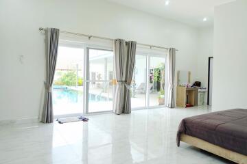 Stylish 3 Bedroom Pool Villa in East Pattaya