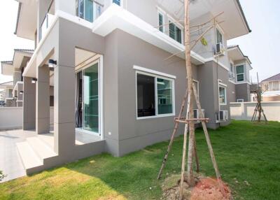 Delightful 3-Bedroom House for Rent in Prego Riverview, Ton Pao, San Kamphaeng