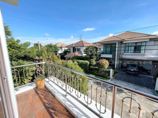 House for Sale at The Grand Bangna-Wongwaen