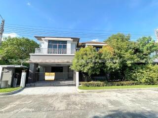 House for Sale at The Grand Bangna-Wongwaen