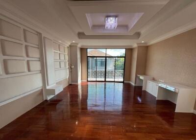 House for Sale at The Grand Bangna-Wongwaen