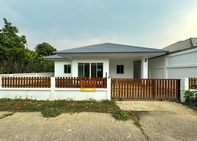 House for Sale in Tha Wang Tan, Saraphi.