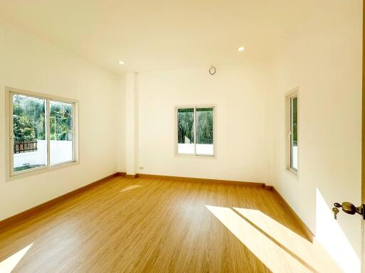 House for Sale in Tha Wang Tan, Saraphi.