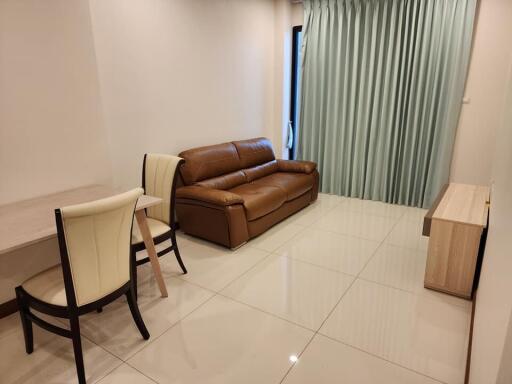 Condo for Rent at Supalai Premier Charoen Nakhon