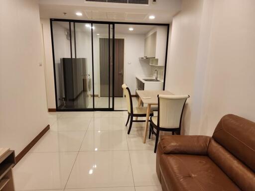 Condo for Rent at Supalai Premier Charoen Nakhon