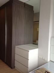 Urbano Absolute Sathon-Taksin - 1 Bed Condo for Rent *URBA11321