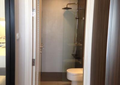 Urbano Absolute Sathon-Taksin - 1 Bed Condo for Rent *URBA11321