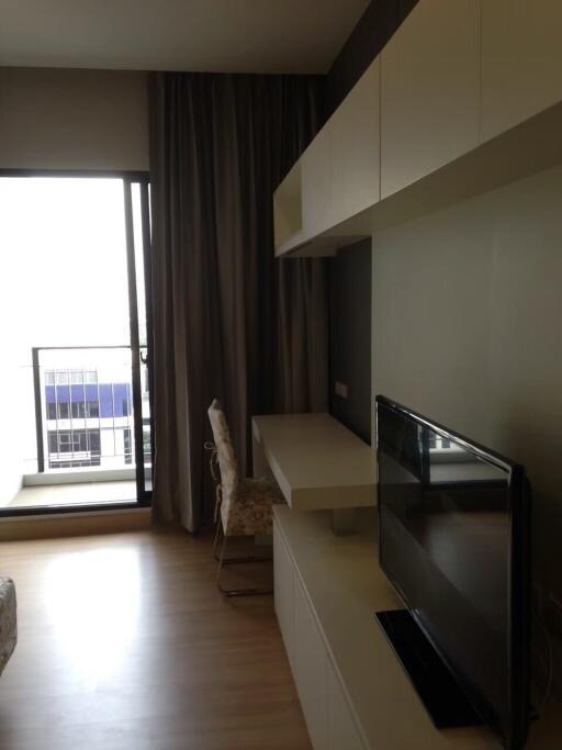 Urbano Absolute Sathon-Taksin - 1 Bed Condo for Rent *URBA11321