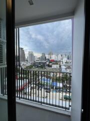 Condo for Rent at XT Ekkamai