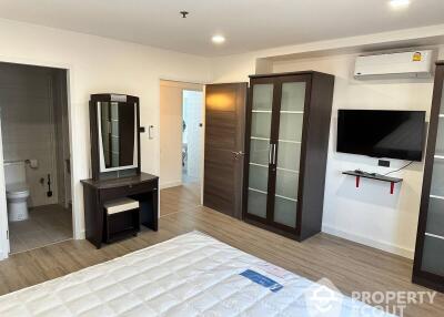 2-BR Condo at Top View Tower Condominium near BTS Thong Lor