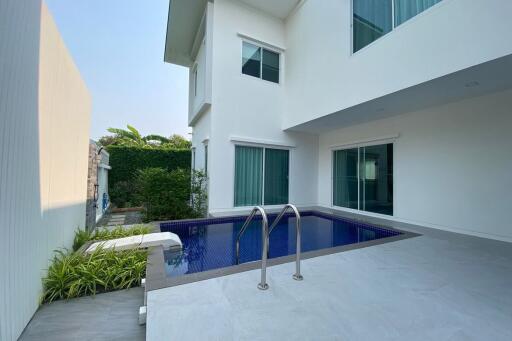 Modern house with pool for sale in San Sai, Chiang Mai