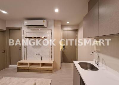 Condo at Life Asoke-Rama 9 for sale