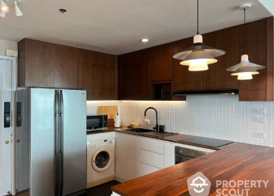 2-BR Condo at Baan Sathorn Chaopraya near BTS Krung Thon Buri