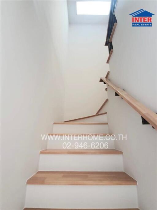Modern staircase in a residential home