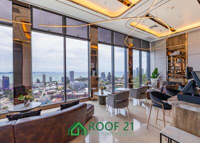 Rare Item! THE ONCE 1BR 12 floor near Terminal 21 Pattaya / S-0578