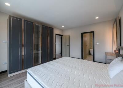 4 ห้องนอน บ้าน สำหรับเช่า ใน พัทยาตะวันออก - TW Park View