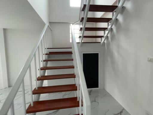 Townhouse for Sale in Nong Hoi, Mueang Chiang Mai