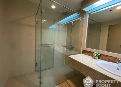 3-BR Apt. near MRT Sukhumvit