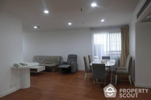 3-BR Condo at Baan Suanpetch Condominium near BTS Phrom Phong