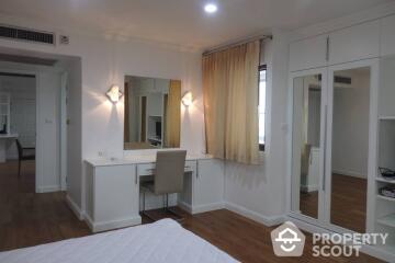 3-BR Condo at Baan Suanpetch Condominium near BTS Phrom Phong