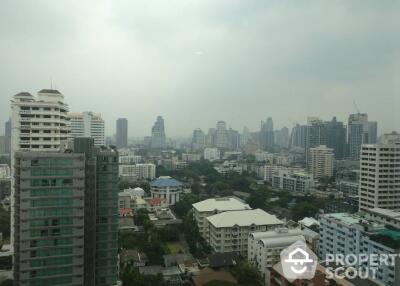 3-BR Condo at Baan Suanpetch Condominium near BTS Phrom Phong