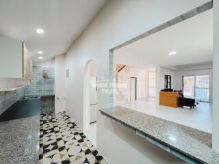 Modern, 3 bedroom, 2 bathroom Townhouse for sale in East Pattaya.
