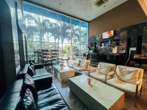 Spacious studio for sale in foreign name in Nam Talay Condo, Na Jomtien.