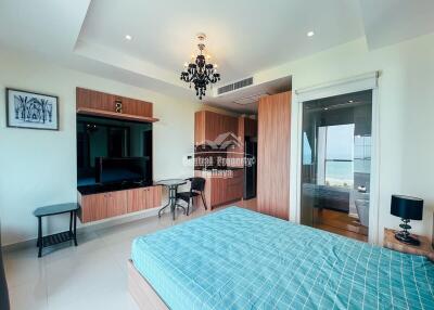 Spacious studio for sale in foreign name in Nam Talay Condo, Na Jomtien.