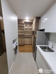 1-BR Condo at Condolette Light Convent near BTS Sala Daeng