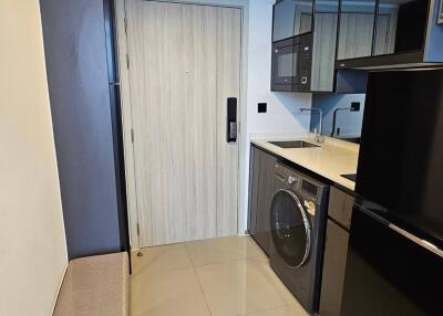 2-BR Condo at Park Origin Chula-Samyan near MRT Hua Lamphong