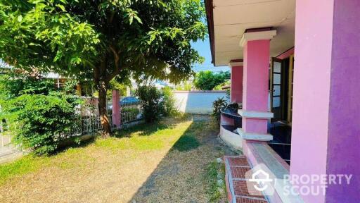 5-BR House near MRT Sam Yot