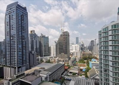 15 Sukhumvit Residences