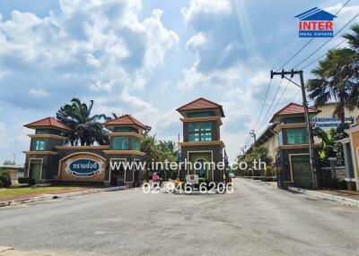 Luxurious suburban gated community with multiple villas