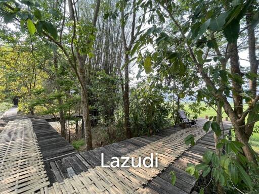 6-Bedroom With 2 Houses For Sale in Mae Sao, Chiang Mai
