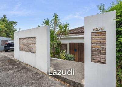 2 Villas and Large Green Zone Plot with Sea and Sunset View