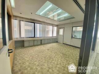 Office Space for Rent in Khlong Toei Nuea