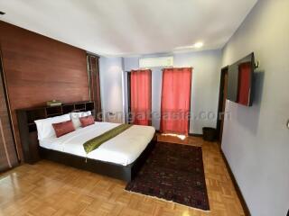 4 Bedrooms House Villa with Private Pool in Compound - BangNa