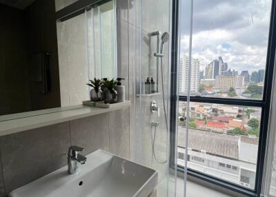 2 Bed 2 Bath 59.24 SQ.M The Issara Sathorn