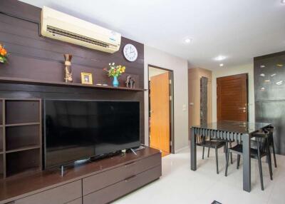 Luxury Fully Furnished One-Bedroom Condo in Prime Chiang Mai Location