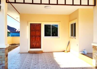 New renovated 1 storey house for sale
