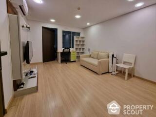 1-BR Condo at The Address Phathumwan near BTS Ratchathewi