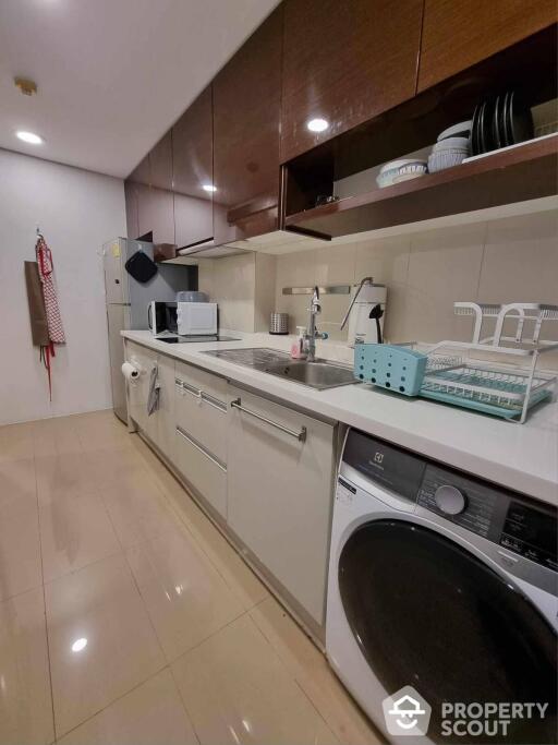 1-BR Condo at The Address Phathumwan near BTS Ratchathewi