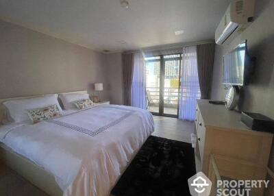 2-BR Condo at Pearl Garden Condominium near BTS Chong Nonsi